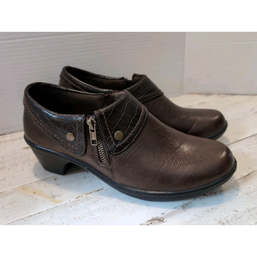 Easy Street Women's Darcy Booties Tan/Brown Crocodile Size 9W Excellent Conditio